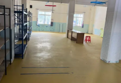 旺铺出租 地址位于英德市英城镇路49号