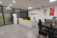 甲级写字楼163方 4加1间隔使用率高办公设备齐全